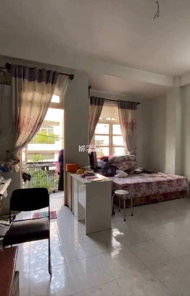 Bán nhà MT Lê Niệm-ngang 4m-4PN-nhà mới-sổ vuông-cạnh ngã 4-kinh doanh sầm uất 9 tỷ hơn