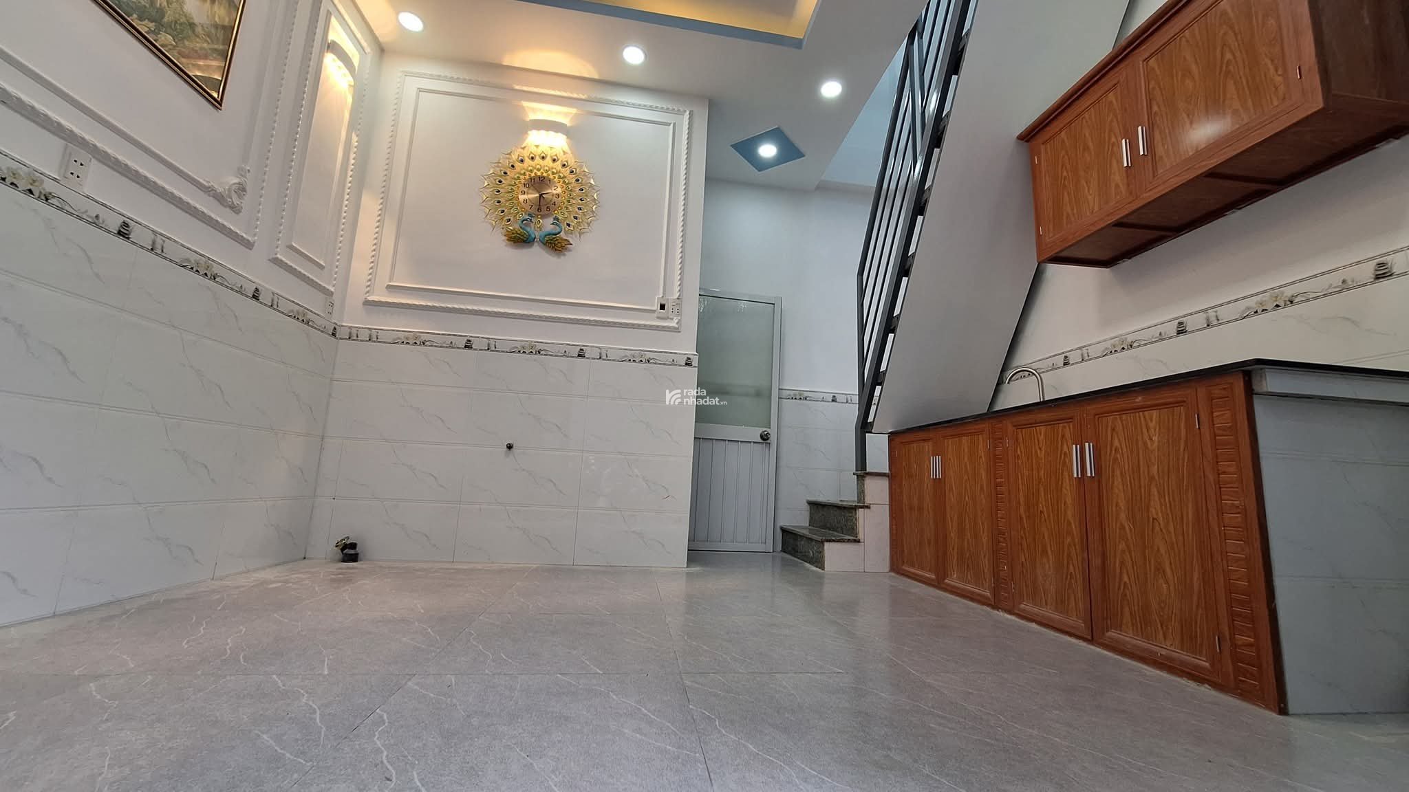 NHÀ 3 TẦNG NGUYỄN THỊ TẦN QUẬN 8 2PN CÁCH MẶT TIỀN HƠN 50M - TRƯỚC NHÀ HẺM 3M GIÁ: 2 TỶ NHỈNH 