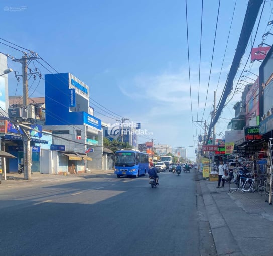 Bán nhà mặt tiền Phạm Thế Hiển ngay Quốc Lộ 50, 240m2(8x28) nở hậu, SHR không qui hoạch, chỉ 25 tỷ