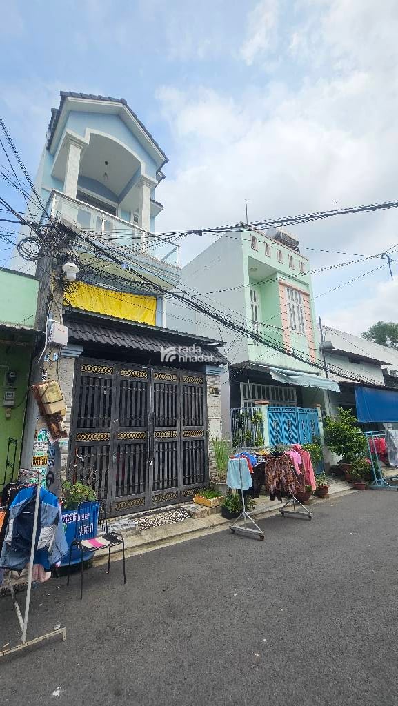 TẦNG - DÒNG TIỀN 15TR/TH - H.CÔNG - ĐƯỜNG 9M NHƯ MT - SÁT TRƯỜNG HỌC 