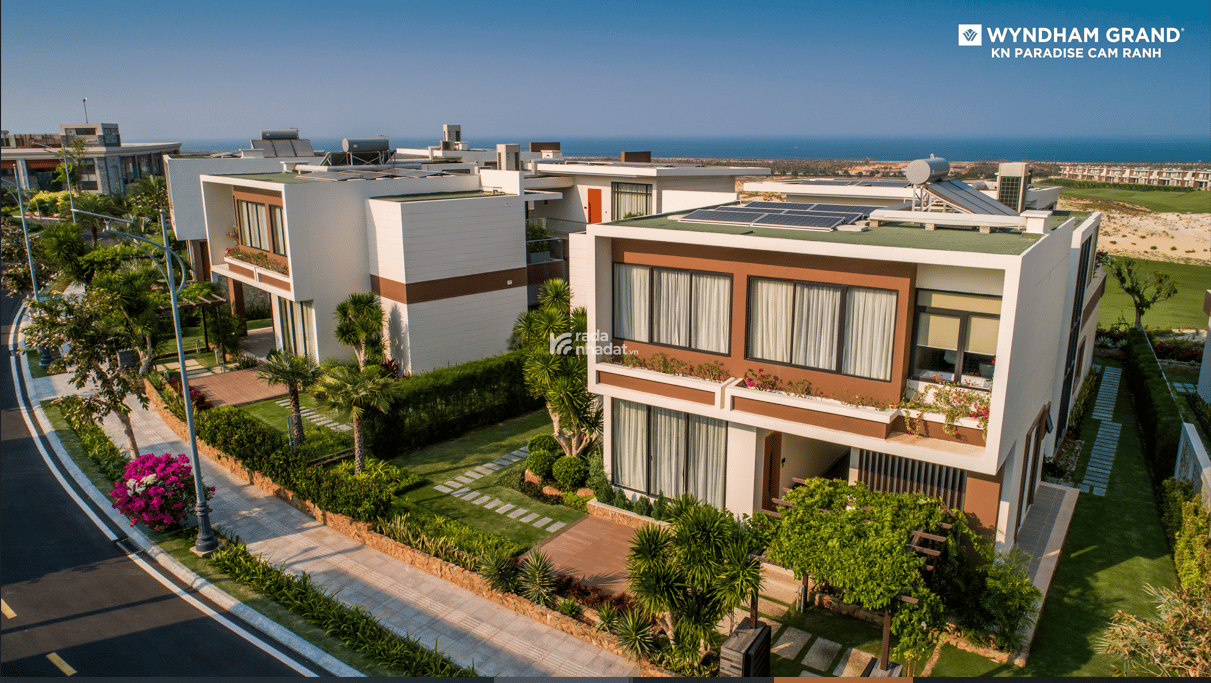 BÁN BIỆT THỰ WYNHDAM CAM RANH 4PN, VIEW GOLF - BIỂN GIÁ 27.5 TỶ