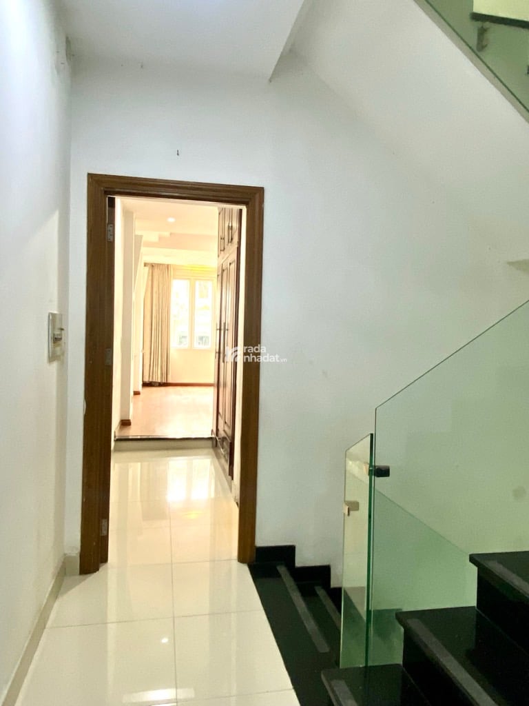 KHU SÂN BAY, NGUYỄN TRỌNG TUYỂN, TÂN BÌNH, 175M2 CÓ KC Ở NGAY. GIẢM 550TR CHỈ CÒN 65T TL 