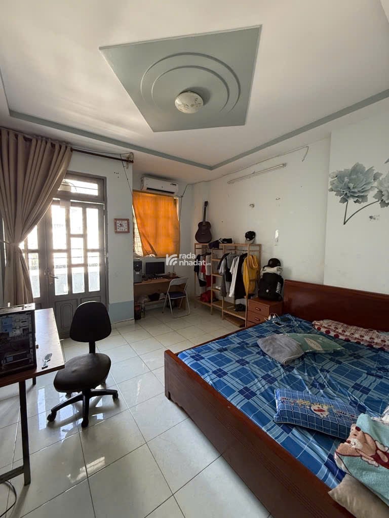 Nhà 4 tầng Tân Trụ P15 Tân Bình 4x18m Xe hơi vào nhà Giá 9.9 Tỷ