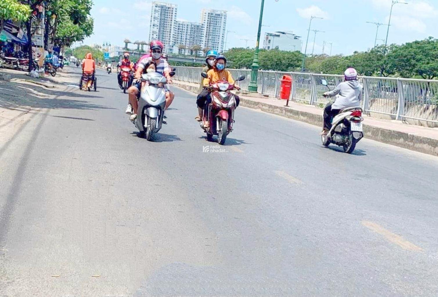 BÁN NHÀ BÌNH ĐÔNG 25M2 1.7 TỶ SÁT CHUNG CƯ D-AQUA QUẬN 8 