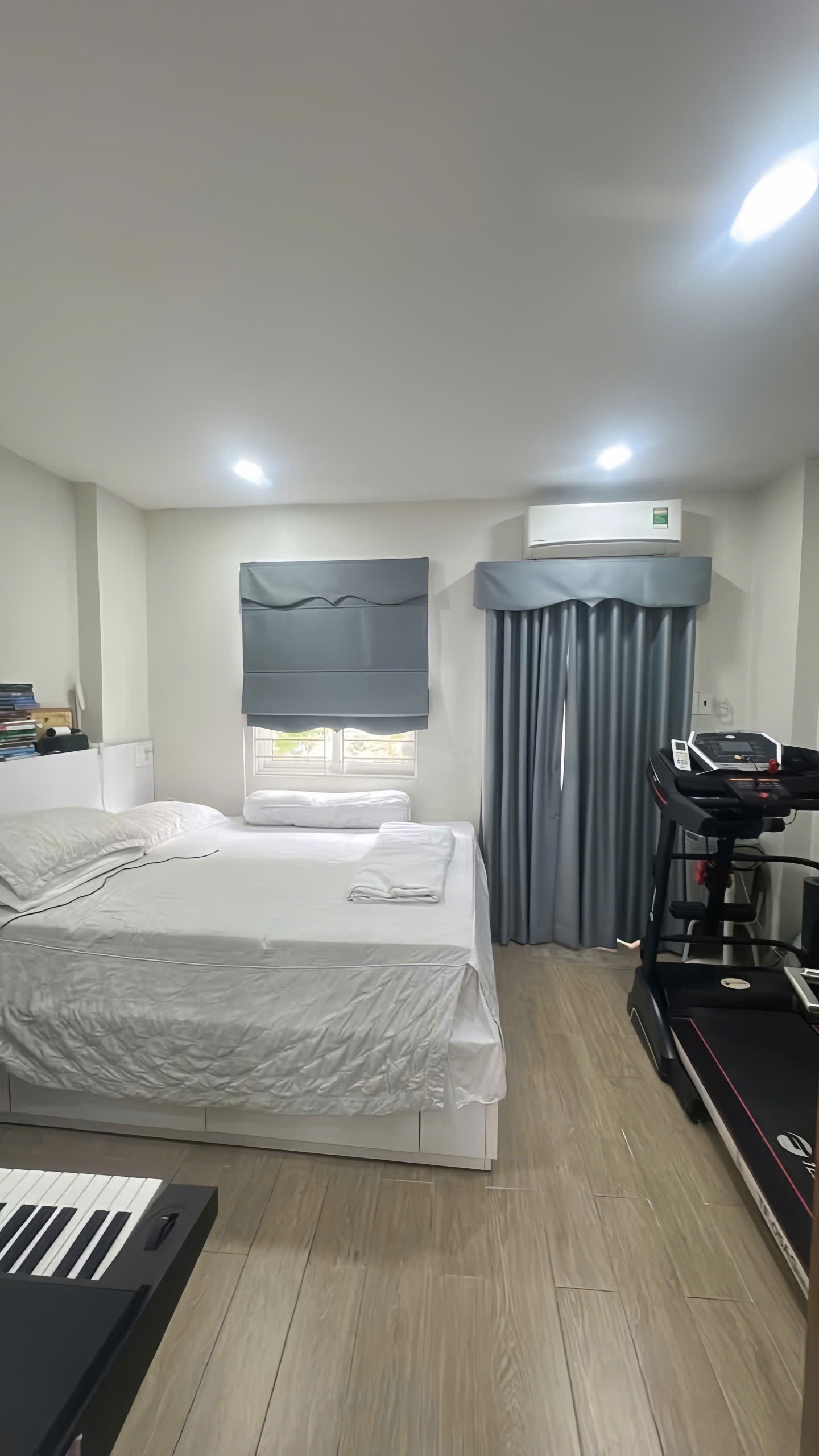 Về quê sinh sống bán gấp nhà Nguyễn Thị Thập, Bình Thuận, Q7, 60m2, SHR giá chỉ 3 tỷ 120 TL