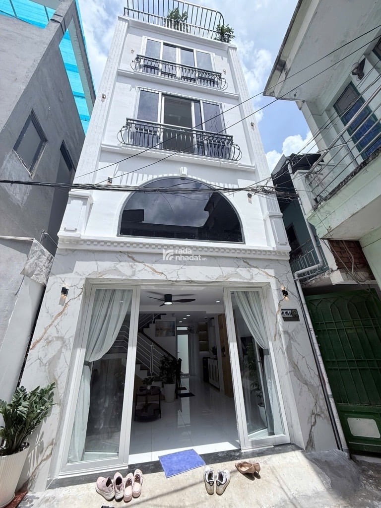SIÊU PHẨM BÌNH THẠNH - SÁT Q1 - 4 TẦNG BTCT 6 PN 