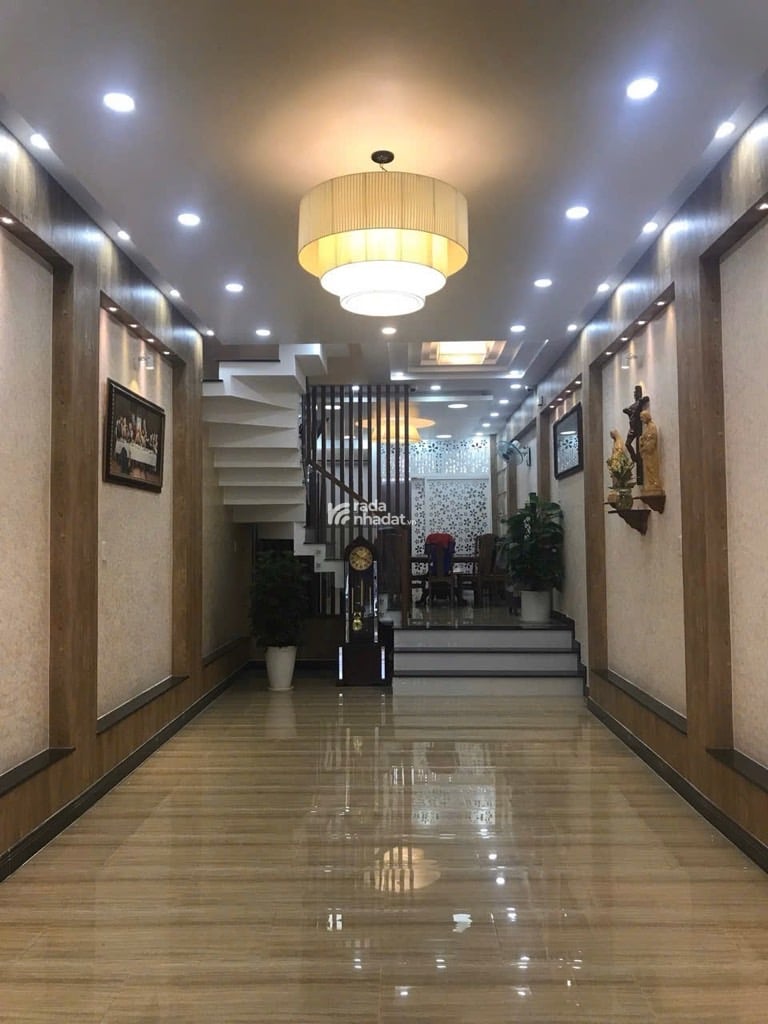 CĂN HỘ DỊCH VỤ -  MẶT TIỀN THỐNG NHẤT -P.11- GÒ VẤP DT: 4*20.5M- 10 TỶ 7