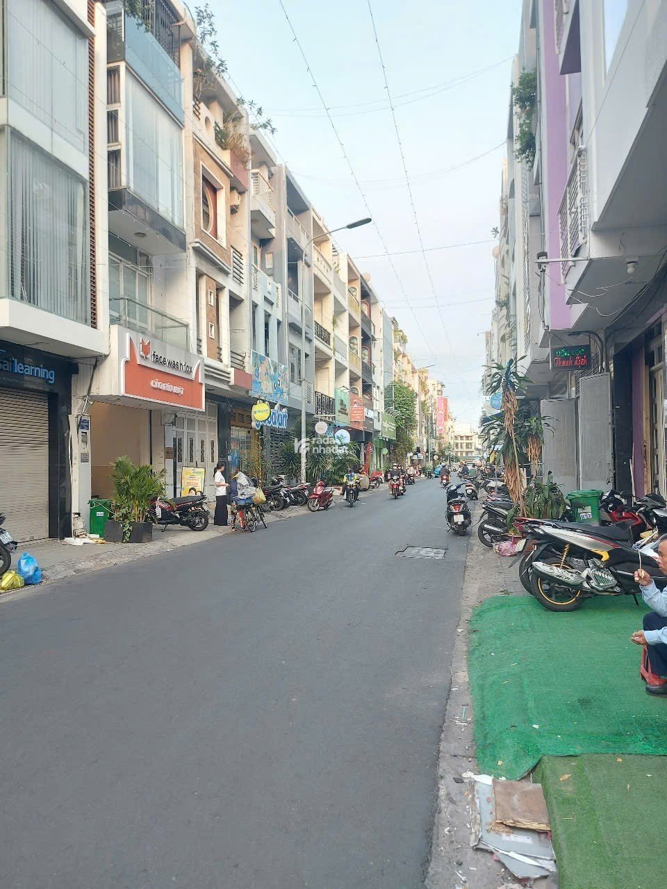 GIẢM SỐC 4 TỶ - MẶT TIỀN HOA LAN PHÚ NHUẬN - 6PN - 1 HẦM - KINH DOANH VIP