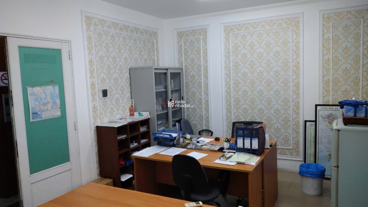 Cho thuê văn phòng đường Hoàng Sa, phường Sài Gòn, 20m2, giá 8tr/th rẻ nhất khu vực