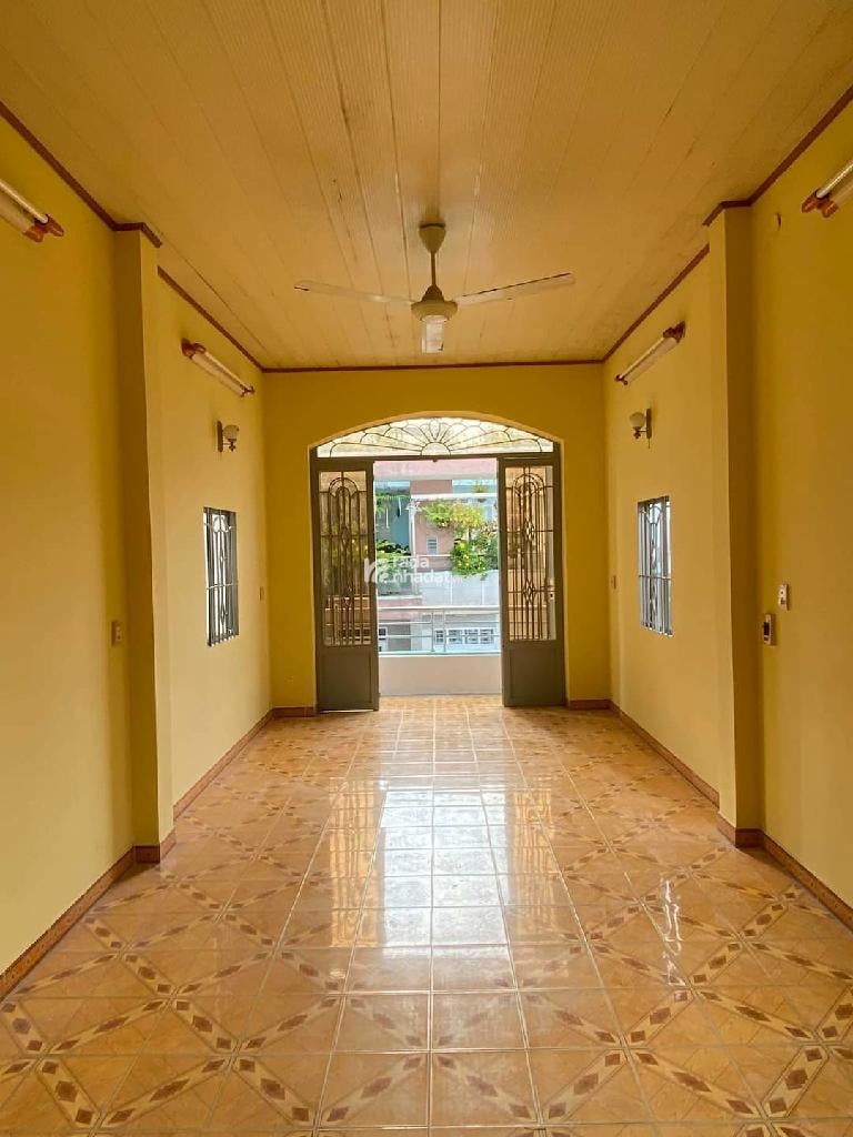 CHÍNH CHỦ RAO BÁN NHÀ MẶT TIỀN NGAY CHỢ TÂN PHÚ - KINH DOANH BUÔN BÁN