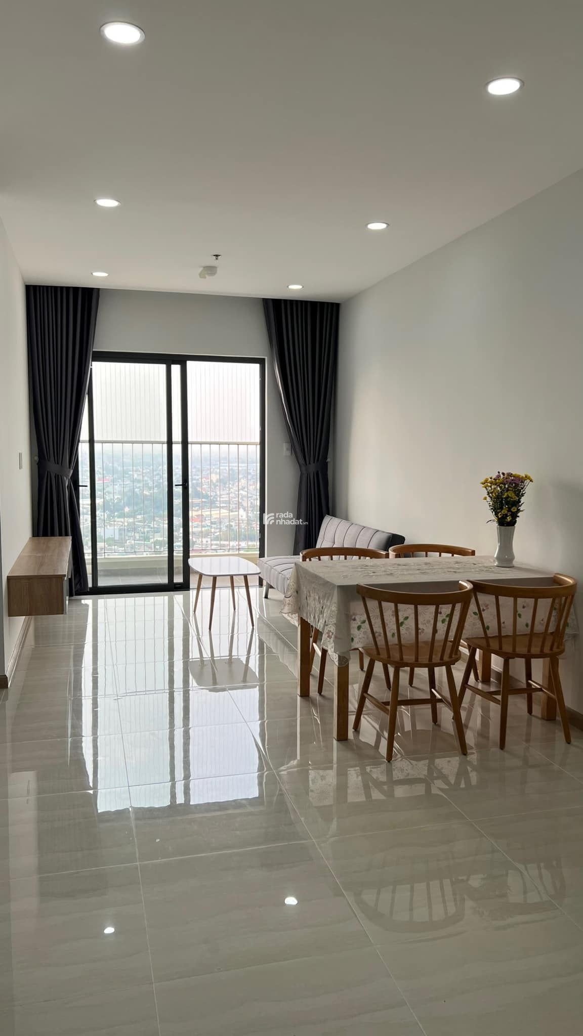 Cho thuê căn 2PN 2WC - Bcons Plaza - 5 triệu