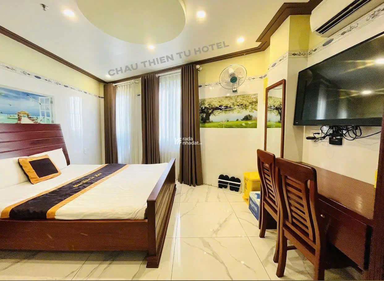  BÁN KHÁCH SẠN HẺM VIP NGUYỄN THÁI BÌNH - THU NHẬP KHỦNG 150TR/THÁNG - GIÁ CHỈ 35 TỶ