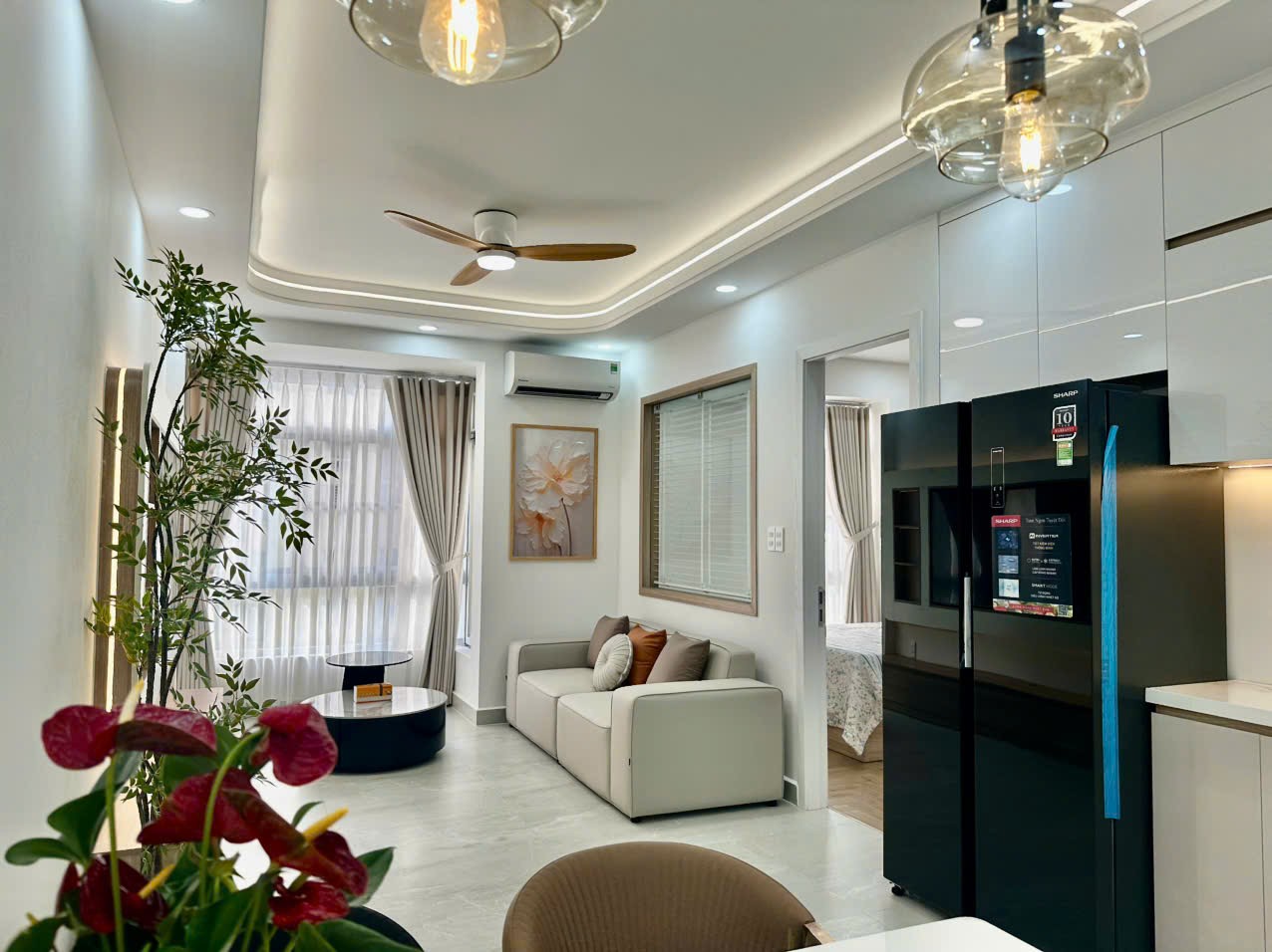 Bán nhanh căn hộ hộ sky garden 2, PMH, Q7, dt 81m2, tk 3PN nhà mới đẹp, giá chỉ 6,4 tỷ 