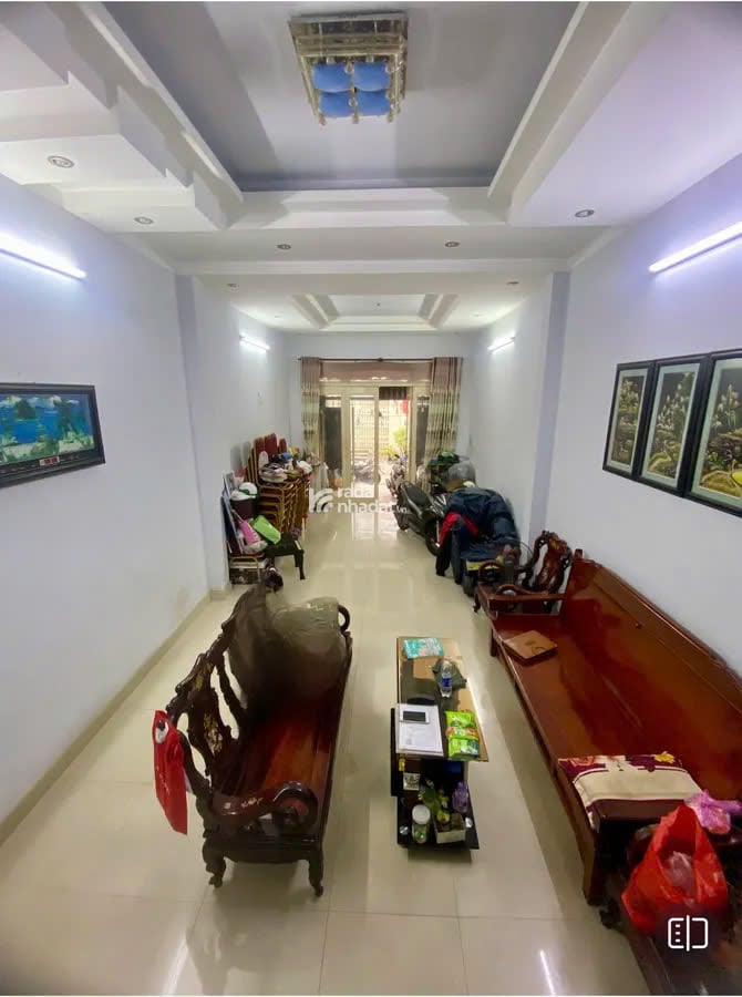 Nhà 3 tầng hẻm 6m Nguyễn Súy, 80m2, xe hơi vào nhà, chỉ 8.6 tỷ, mới đẹp