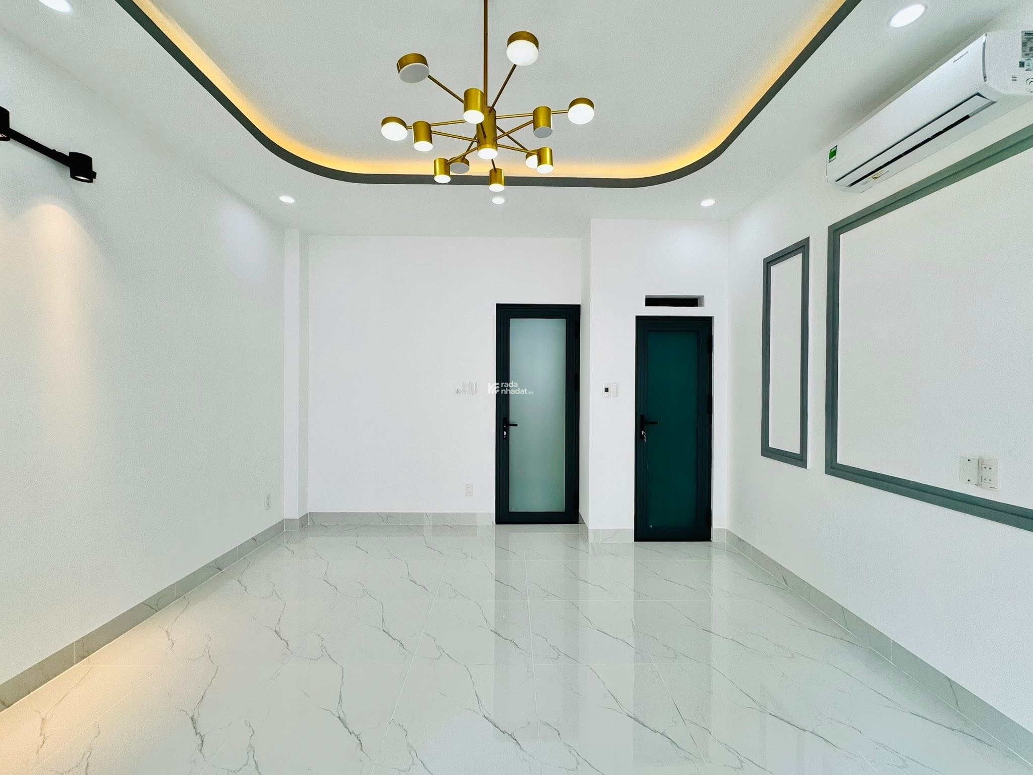 Bán gấp căn nhà siêu vip Phan Văn Trị, Bình Thạnh 58,2m2, Giá 4 Tỷ 630Tr sổ hồng riêng, hẻm ô tô