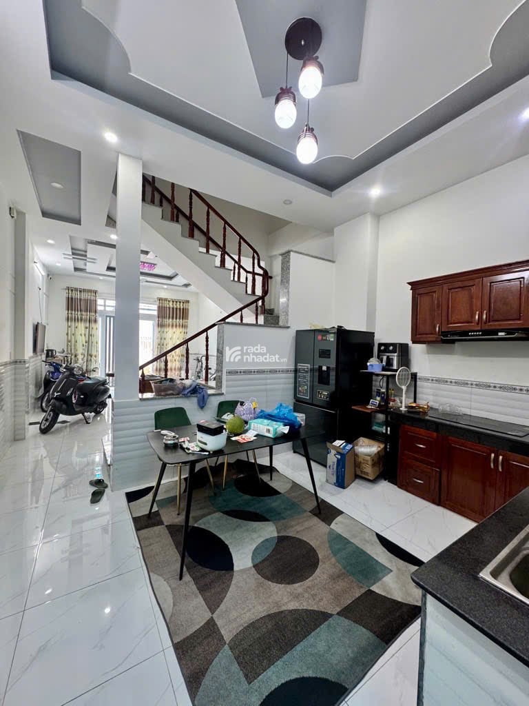 Nhà Phố  4PNgủ, 5WC  Ngay Cổng chính máy bia Heiniken Lê Văn Khương P Hiệp Thành Q 12