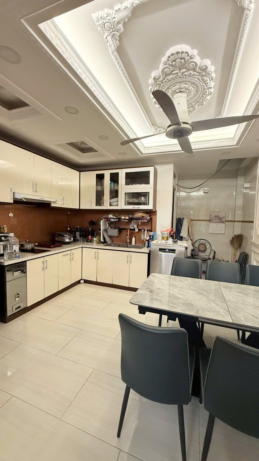 Bán gấp nhà Làng Hoa, Phường 11, Gò Vấp, Giá 3 tỷ 530, Diện tích 56m2 