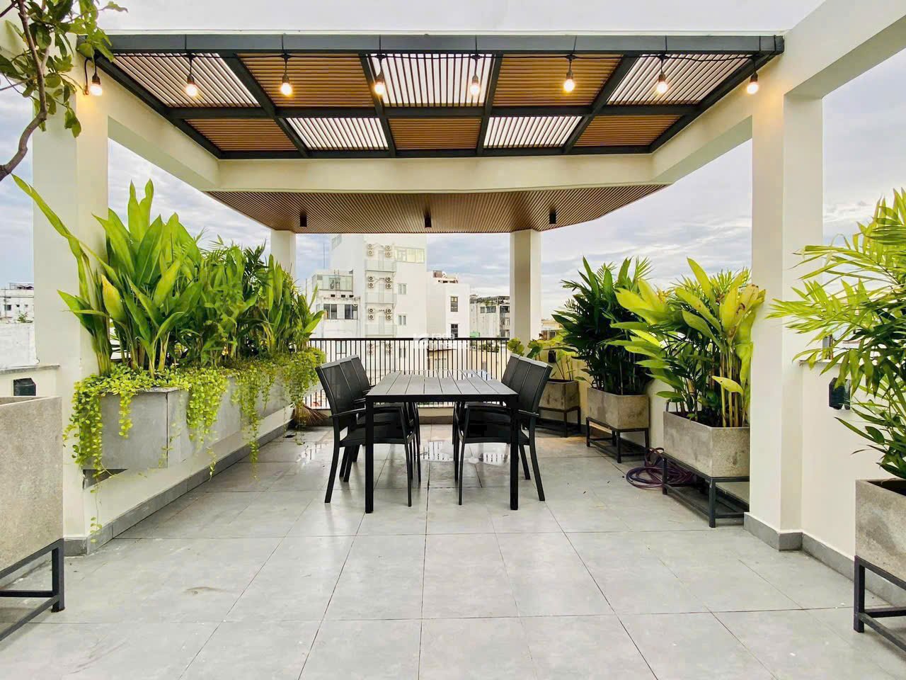 24/7: HOT BÁN NHÀ GÓC 2 MT ĐƯỜNG SỐ 27, PHƯỜNG 6, QUẬN GÒ VẤP 