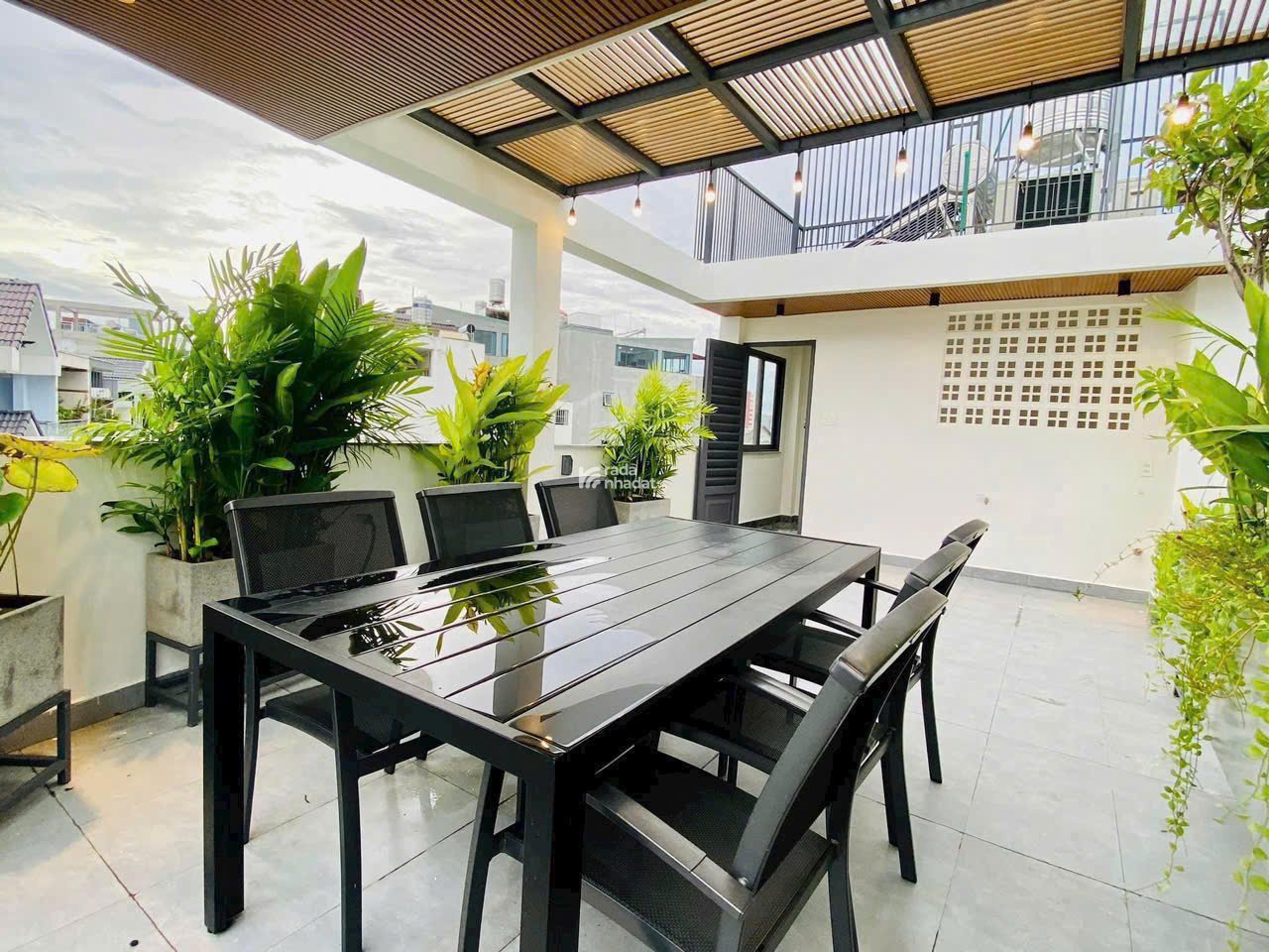 24/7: HOT BÁN NHÀ GÓC 2 MT ĐƯỜNG SỐ 27, PHƯỜNG 6, QUẬN GÒ VẤP 