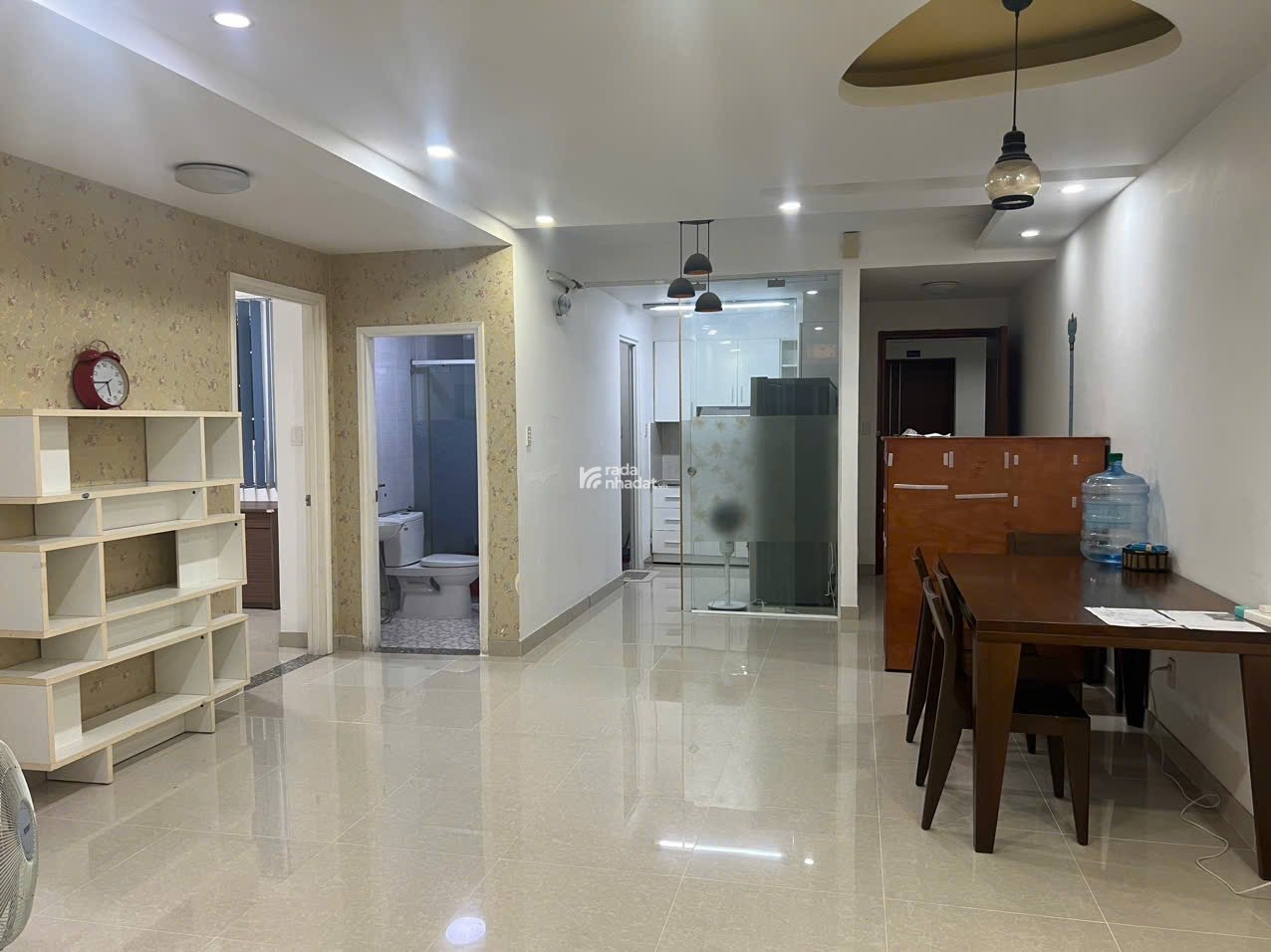 căn hộ 100m2 3pn2wc , có ban công riêng siêu đẹp , dàn phơi riêng , có hồ bơi , khu tiện ích