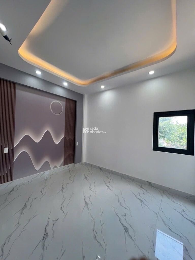 Bán nhà  đường quốc  lộ 1 bình hưng hoà b