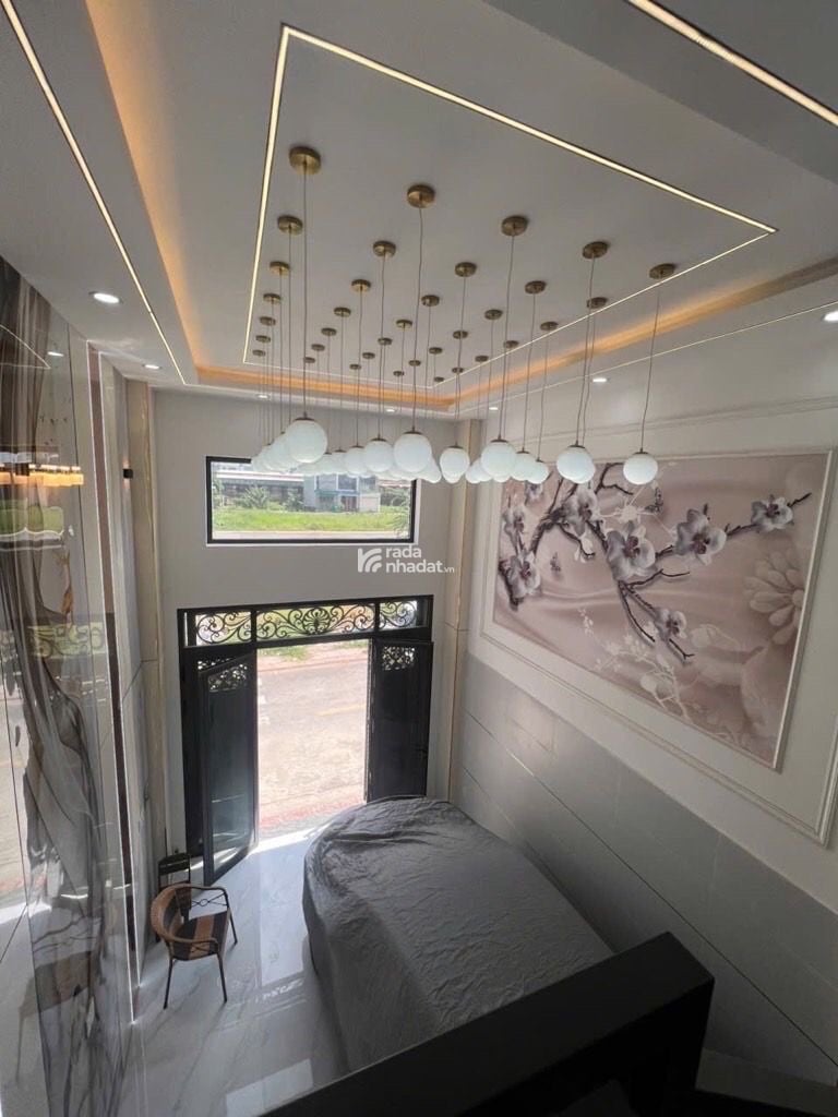 Bán nhà  đường quốc  lộ 1 bình hưng hoà b