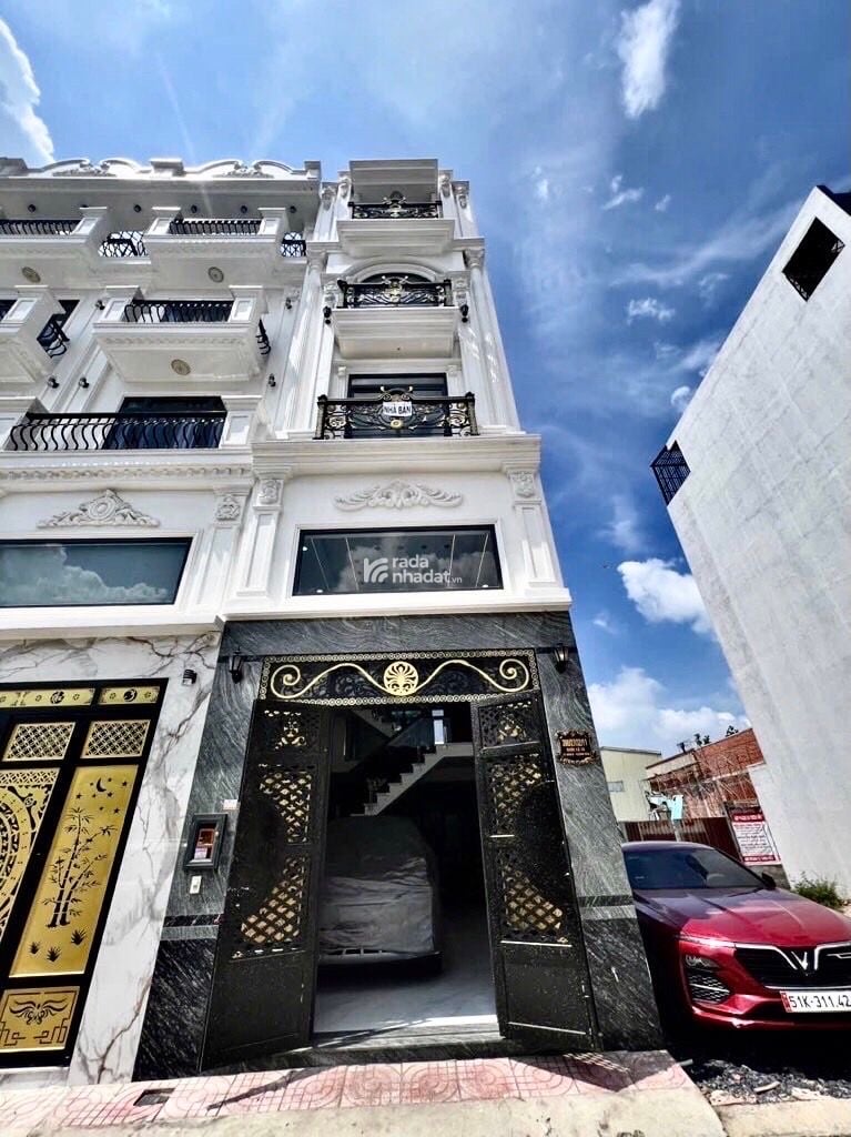 Bán nhà  đường quốc  lộ 1 bình hưng hoà b