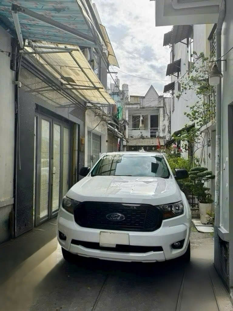 Nhà đẹp hút hồn Cống Lở - QUẬN TÂN BÌNH -4.55 tỷ - 3.2 x 11 m Vuông vức