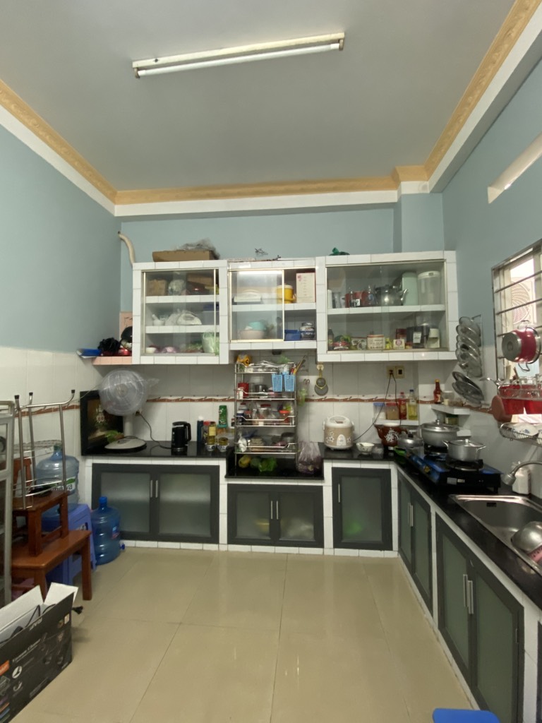 NHÀ 3 TẦNG 8PN 8WC HẺM 5M GẦN MẶT TIỀN KHU CHỢ VẢI SẦM UẤT - THU NHẬP GẦN 40TR.