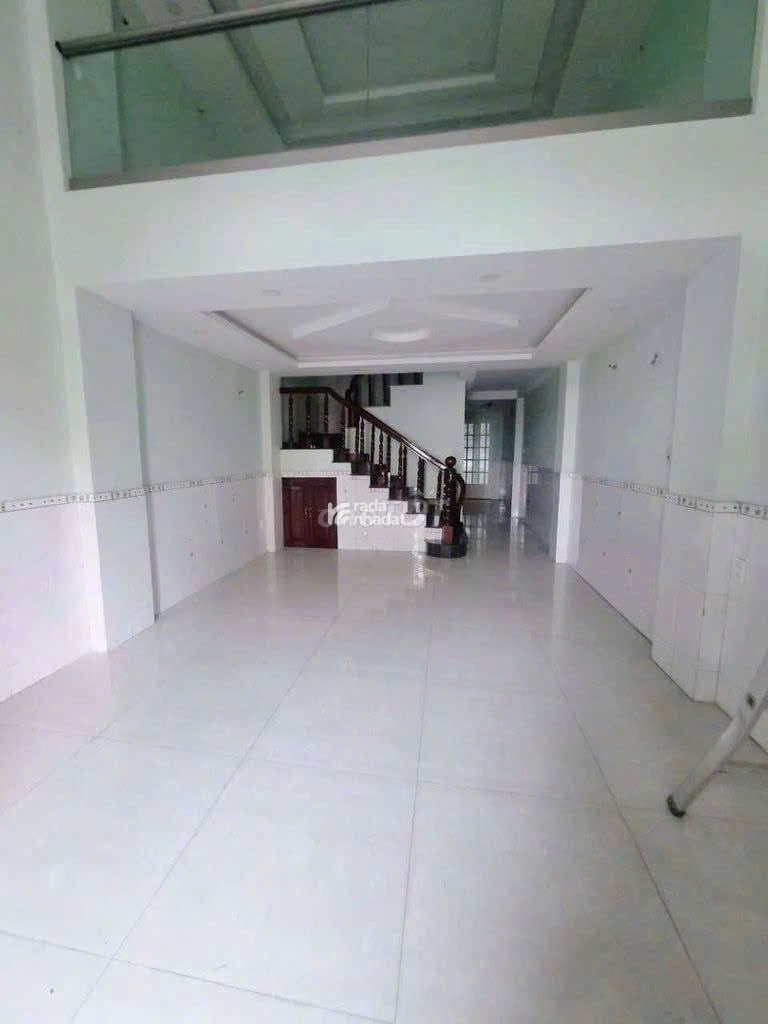 Chỉ 15 tỷ nhà MT Bình Tây Q6 (4,5x15) sát Võ Văn Kiệt
