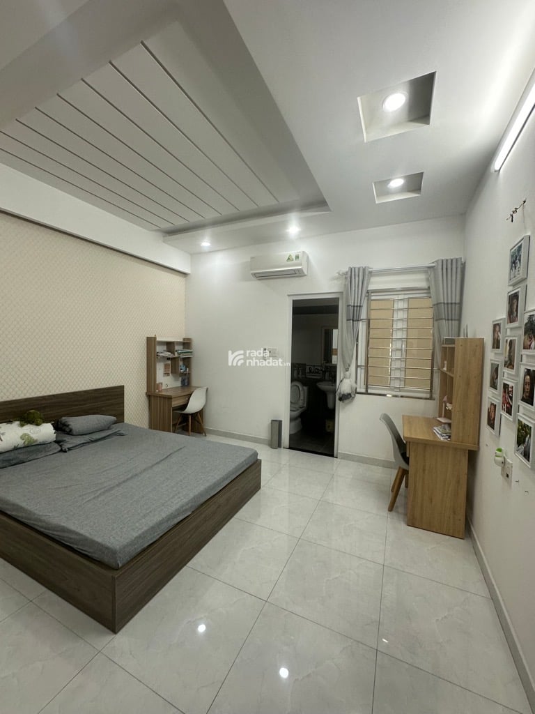 NHÀ TO KHU VIP CAO TẦNG - ÔTÔ NGỦ TRONG NHÀ - DT 76M2,PHAN HUY ÍCH P12 GÒ VẤP, NHỈNH 8 TỶ