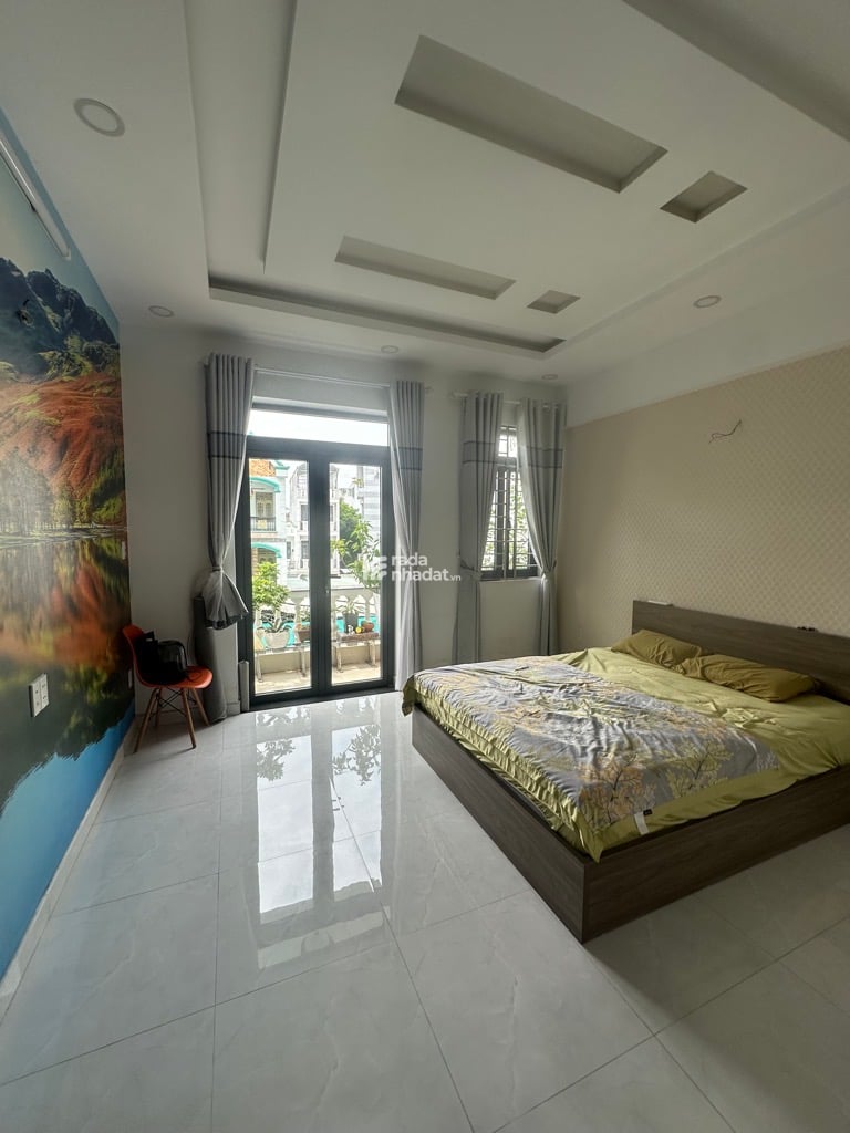 NHÀ TO KHU VIP CAO TẦNG - ÔTÔ NGỦ TRONG NHÀ - DT 76M2,PHAN HUY ÍCH P12 GÒ VẤP, NHỈNH 8 TỶ
