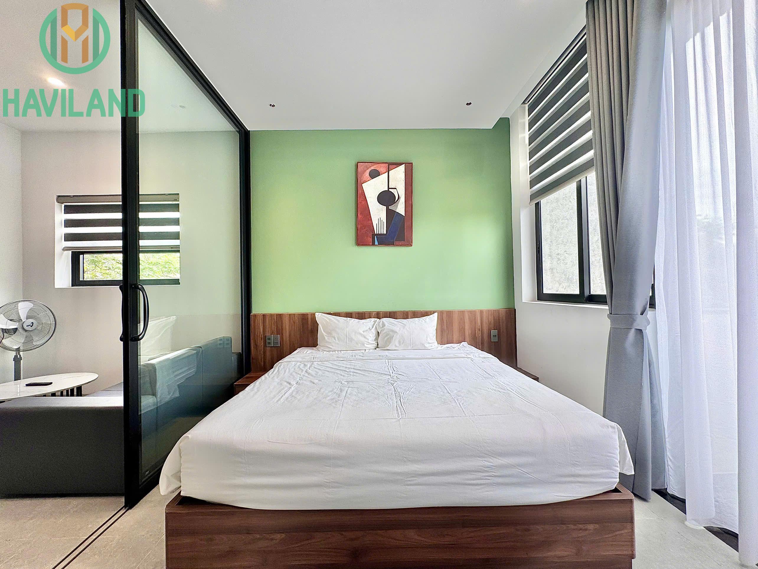 BEACH SIDE STUDIO  NGUYỄN SÁNG SƠN TRÀ