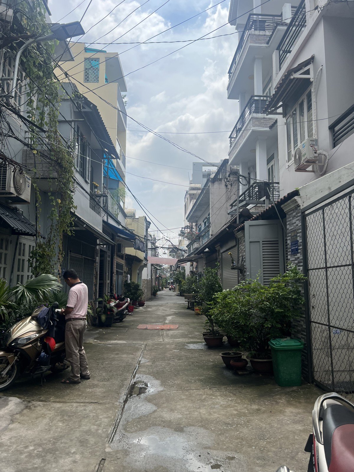 Nhà đẹp bán gấp 4 tầng, hẻm ô tô, đường Gò Dầu, P. Tân Quý, Tân Phú, chỉ 6,9 tỷ TL