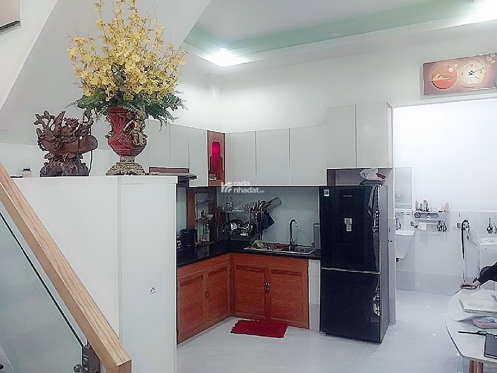 Bán nhà đường số 4 bình hưng hoà b 