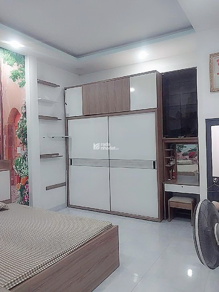 Bán nhà đường số 4 bình hưng hoà b 