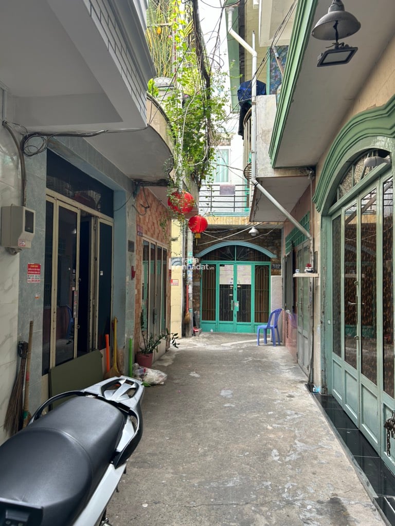 BÁN NHÀ KHU KIỀU ĐÀM, DTSD 40M2, NHÀ 2 TẦNG, CHỈ 2.95 TỶ, GẦN LOTTE, SỔ HỒNG RIÊNG