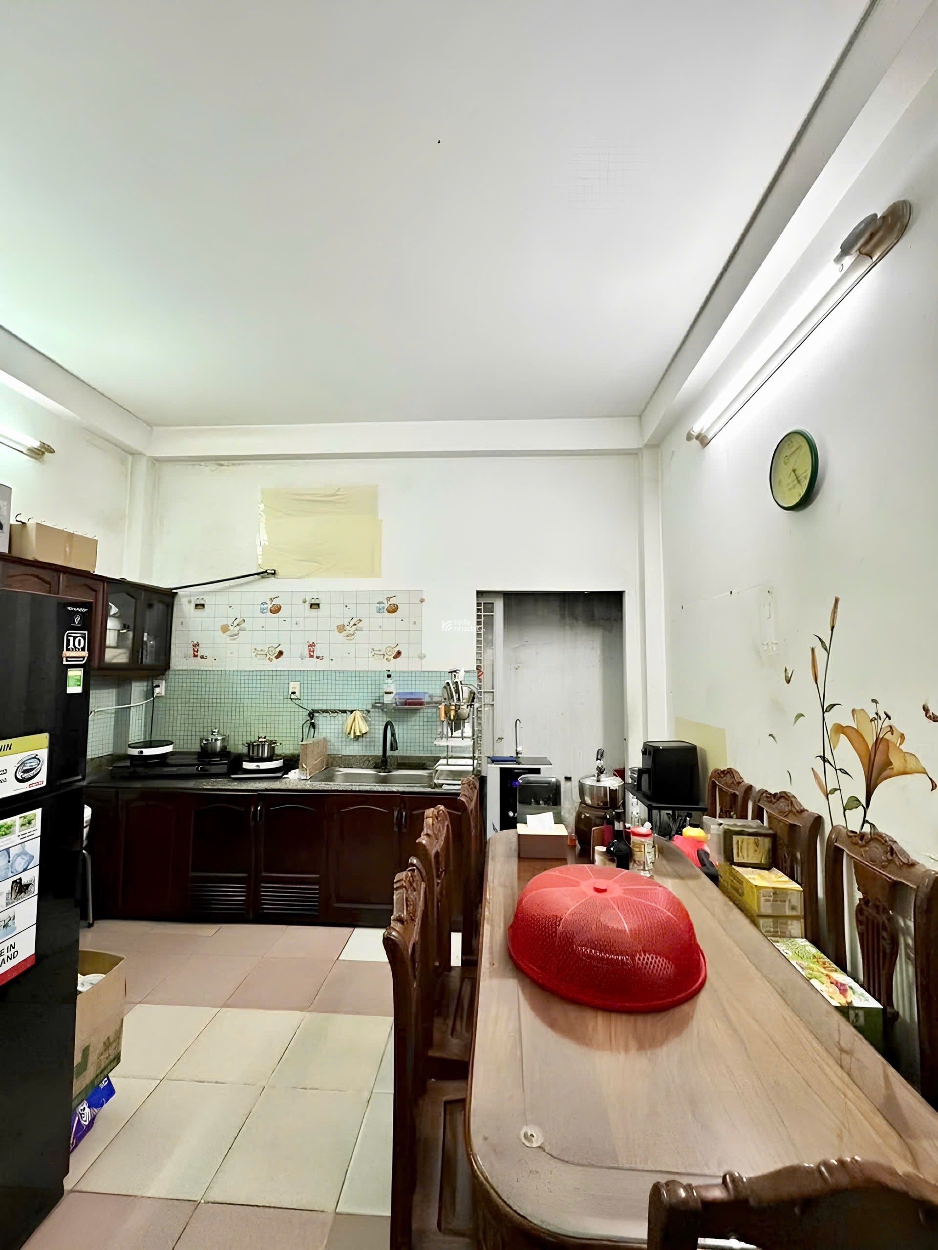 Đường Xe Hơi - DT: 4,2x14 - Hạ 3OOTr -Ngay Tân Kỳ Tân Quý - Nhà Đúc 3 Tầng - chỉ  5,x ty