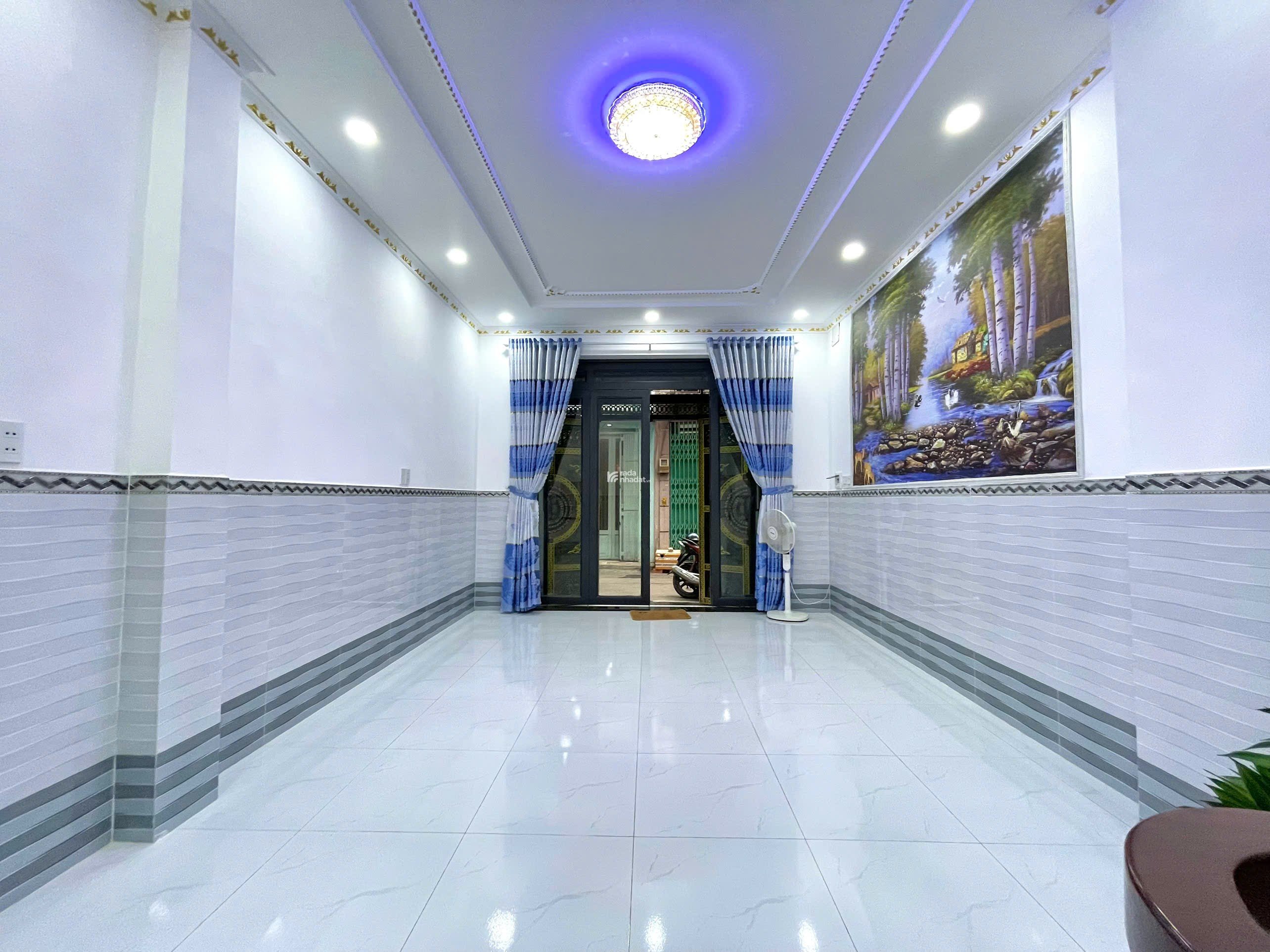 Nhà 4 tầng-40m-[Ngã tư bốn xã]- ở ngay-hẻm xe hơi-Giáp Tân Phú-quận 6- gần Aeon mall