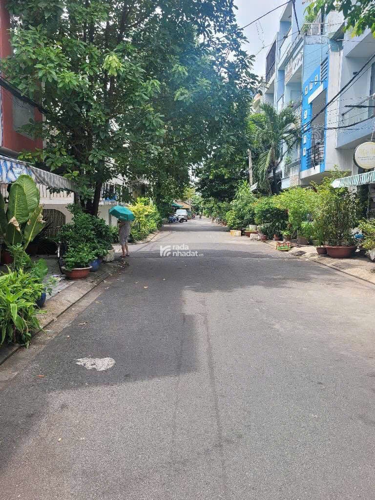 Cần bán gấp nhà 2 mặt tiền đường Số, Khu dân cư Bình Phú, Phường 10, Quận 6 - Giá chỉ 7.3 tỷ