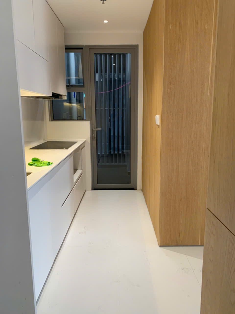 Căn góc 80m2 - Giá 5.9 tỷ All in - 2PN2WC nội thất cơ bản Celesta Rise