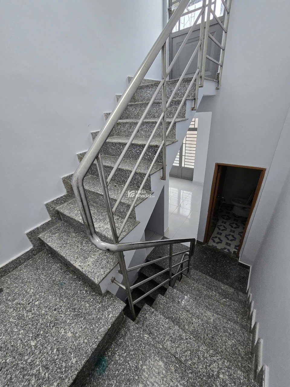  NHÀ ĐẸP 3 TẦNG HXH GẦN AEON TÂN PHÚ ,P. Bình Hưng Hòa A, Q. Bình Tân  chỉ 5.9 tỷ