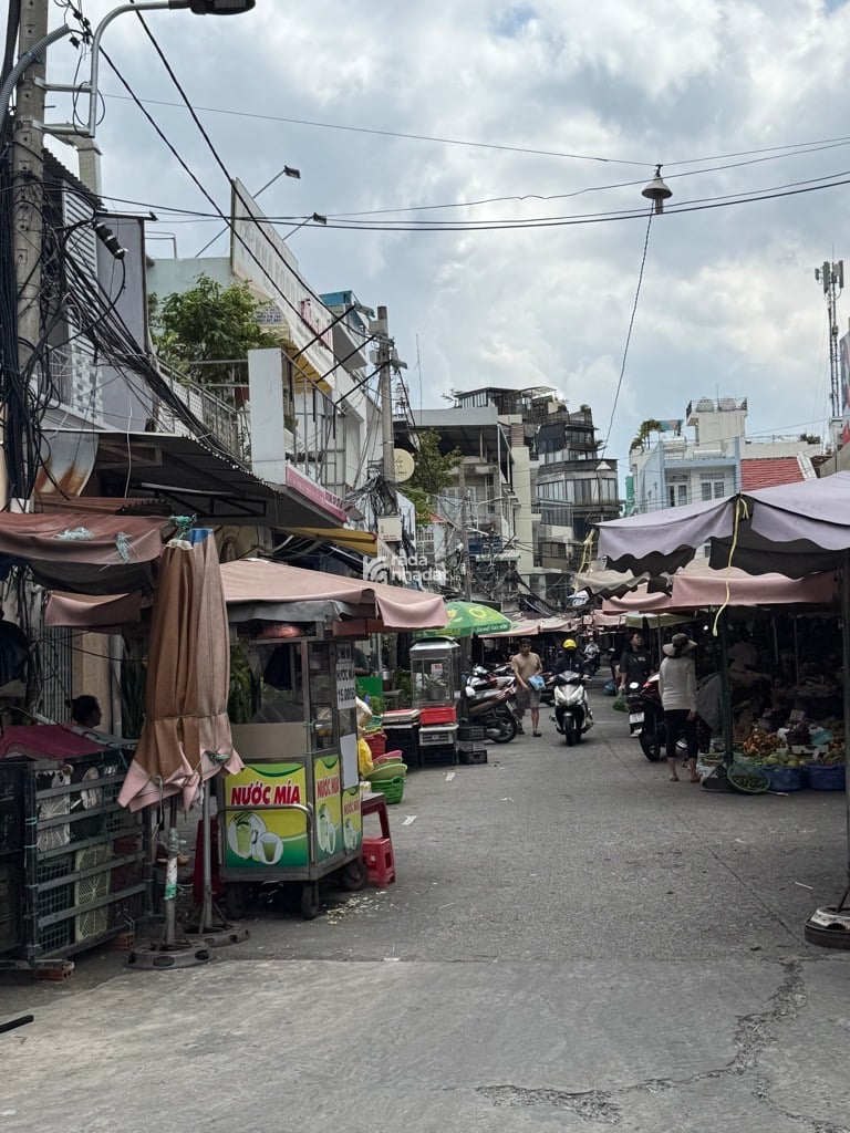  MT   Lê Văn Sỹ  Phường 13 Quận 3 giá nhỉnh 19 tỷ