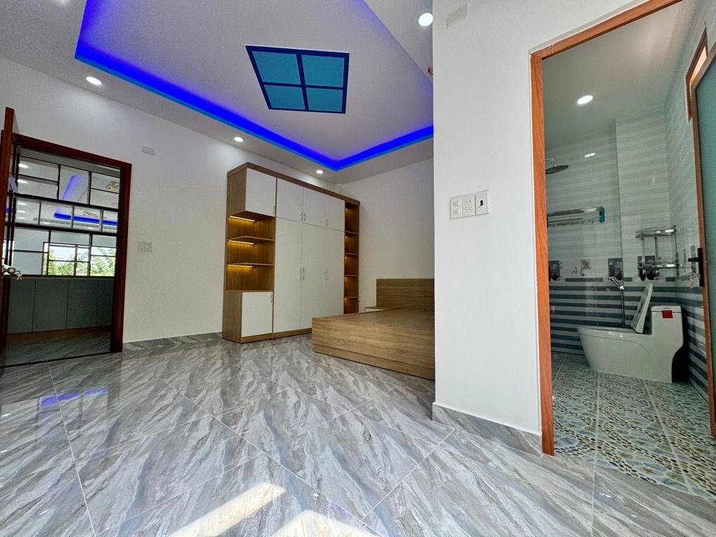 SIÊU PHẨM MẶT TIỀN TAM ĐÔNG - 125 M2- 3 TẦNG- SÂN ĐẬU OTO 7.- HÓC MÔN. Chỉ 6.3 TỶ