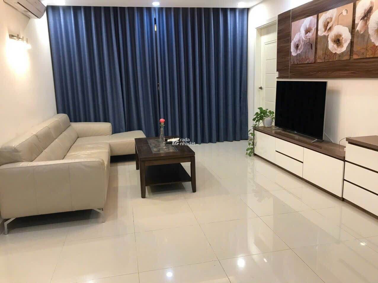 Chính chủ cần bán căn 3 ngủ 2 wc tầng trung đẹp nhất dự án