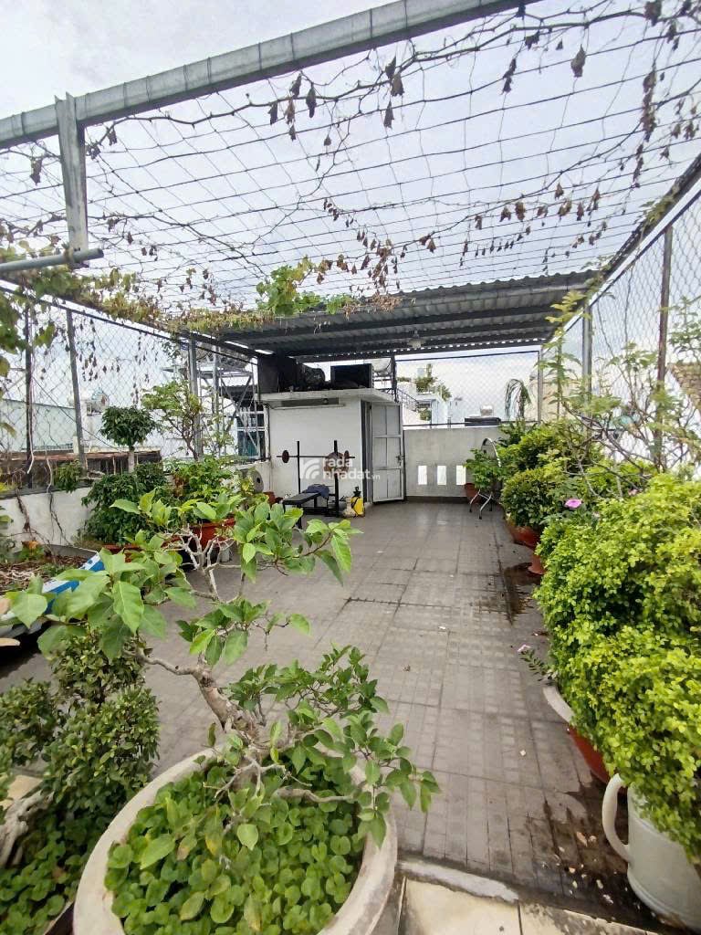 Bán nhà hẻm thông Lê Thị Hồng ngang 4.5m 86m2 3 lầu vừa ở vừa KD ngay chợ CC chỉ 14 tỷ. 