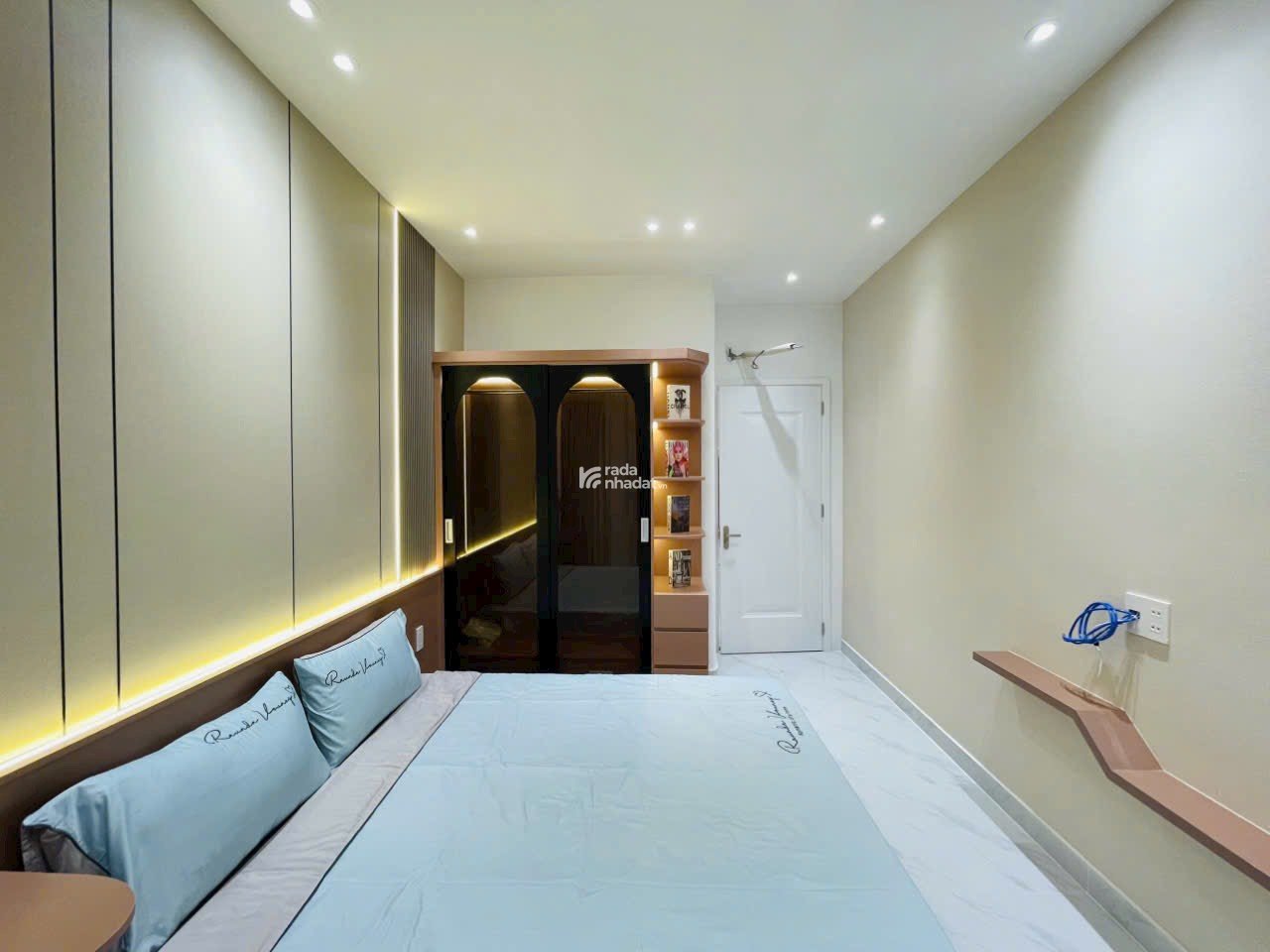  VỀ QUÊ Ở BÁN Nhà giá TỐT Đg Nguyễn Huy Lượng Q Bình Thạnh giá 2 tỷ 7  DT 42,m2 P14 QBình Thạnh HCM