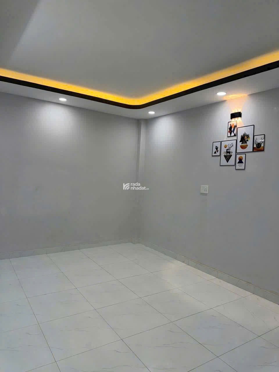 BÁN NHÀ ĐƯỜNG NGÔ THỊ THU MINH TÂN BÌNH, 3 TỶ 360TR, 53.6M2, SHR, HẺM OTO.