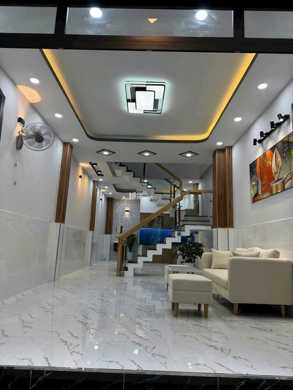 BÁN NHÀ ĐƯỜNG NGÔ THỊ THU MINH TÂN BÌNH, 3 TỶ 360TR, 53.6M2, SHR, HẺM OTO.