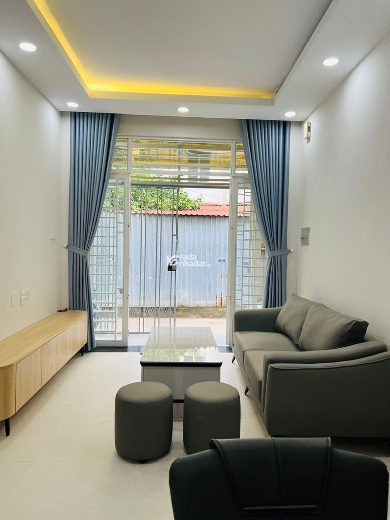 Nhà bề ngang khủng 6m ngay chợ Hiệp Bình - Giá chỉ 4,x tỷ (thương lượng)